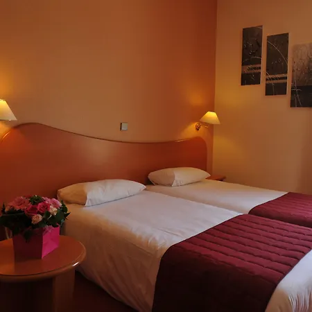Hotel Aeroport - Parc Expo 3*