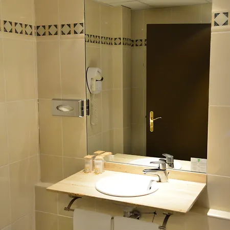 Hotel Aeroport - Parc Expo 3*