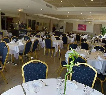 Aeroport - Parc Expo Hotel