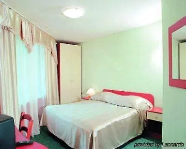 Otel Aeroport - Parc Expo Mauguio