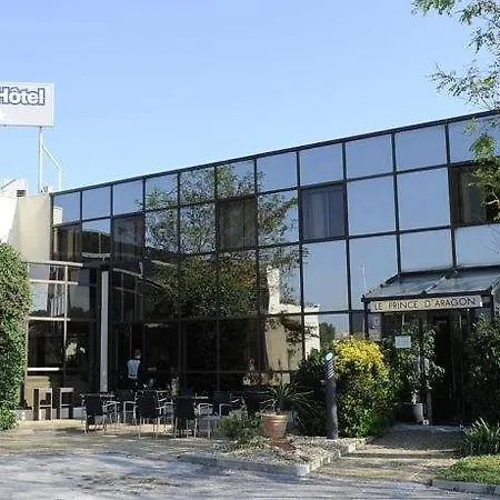 Aeroport - Parc Expo מלון 3*