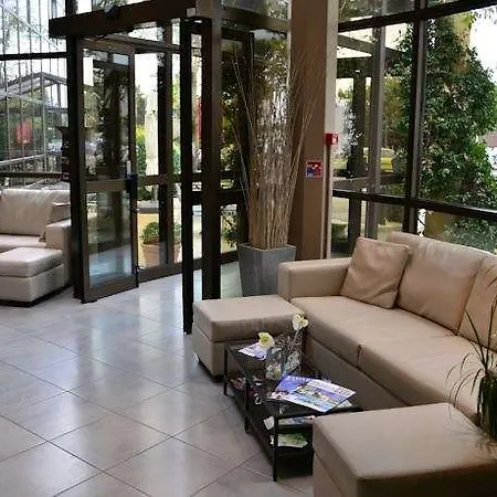 Aeroport - Parc Expo 3*