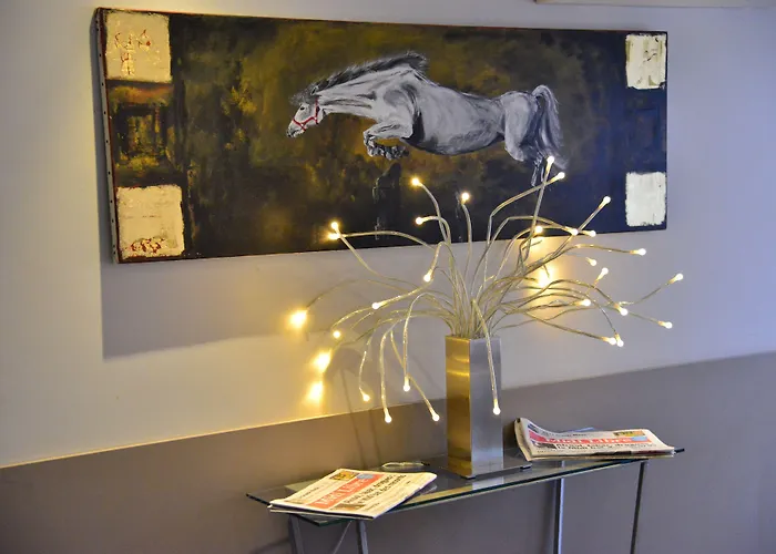 فندق Aeroport - Parc Expo 3*